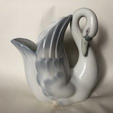 Wyjątkowej urody Łabędzia porcelanowa rzeźba przestrzenna - wazon Made in Spain