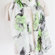 Szal vintage miękki lekki kwiaty wzory