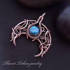 Lunula wisior miedziany z labradorytem