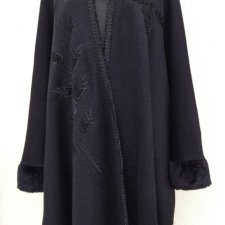 DZIANINOWA PELERYNA*