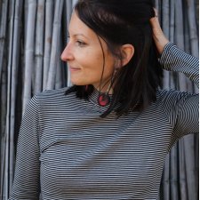 Ręcznie Tworzone Kolczyki DZIKI RYTM – Artystyczny Sznyt i Komfort Noszenia