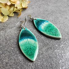 Ceramiczne kolczyki listki zielone
