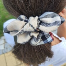 Scrunchies z kokardką