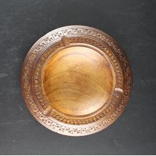 Drewniana popielniczka