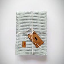 kocyk ręcznik otulacz w pudełku