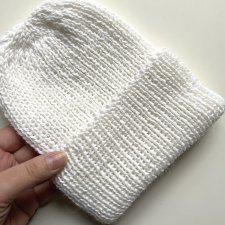 Ręcznie robiona Czapka wywijana KIARA 100% Alpaka 101 Biały (różne kolory)