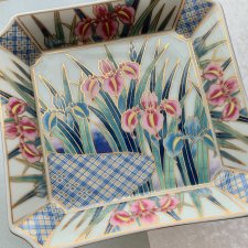 Japan Design ❀ڿڰۣ❀ Złocona paterka w irysy