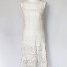 Biała koronkowa sukienka Zara rozmiar M na ramiączkach na lato zwiewna asymetryczna