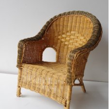 Fotelik wiklinowy / kwietnik