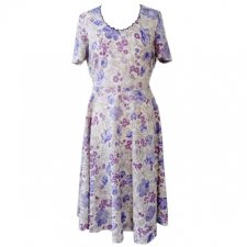 Perełka vintage sukienka w fioletowe kwiaty
