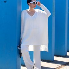 SWETER V OVERSIZE