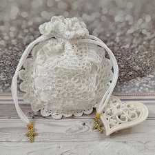 TOREBECZKA DO I KOMUNII ŚWIĘTEJ SAKIEWKA NA PIENIĄDZE