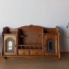 Półka, witryna w stylu vintage.