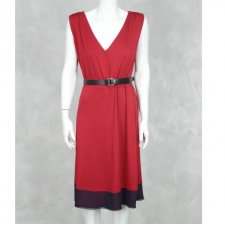 Czerwona sukienka midi Pier One