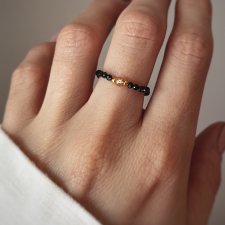 Pierścionek elastyczny kamienie naturalne spinel i cyrkonia szampańska