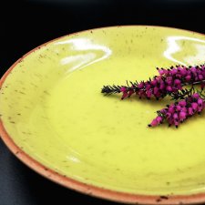 KAMIONKOWE NACZYNIE CERAMICZNE NA PRZEKĄSKI dekoracyjna podstawka na świece ŻÓŁTY TALERZ OZDOBNY kolorowa wiosenna jadalnia GAIA DESIGN