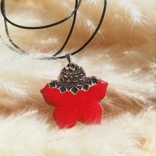 Czerwony wisiorek KWIAT DLA MAMY - biżuteria na prezent dla kobiety DZIEŃ MAMY - czerwone kwiaty ceramiczne - biżuteria artystyczna GAIA