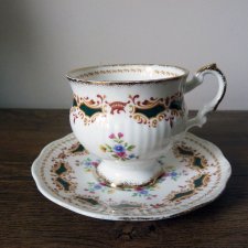 Elizabethan fine bone china filiżanka i spodek wzór 3304 S