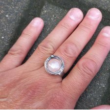 Mały róż - pierścionek regulowany