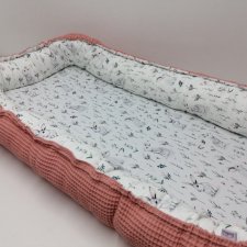Kokon niemowlęcy w zajączki, prezent dla niemowlaka