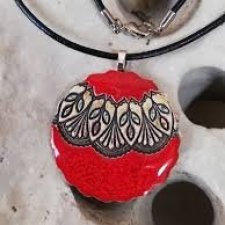 Ceramiczny wisiorek na rzemieniu jubilerskim NASZYJNIK VINTAGE ORIENT unikalna damska biżuteria modowa GAIA-ceramika artystyczna