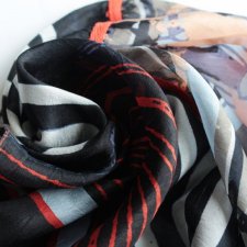 100% Silk scarf exclusive Bonita