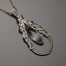 Wisiorek kwarc różowy, wire wrapping, stal chirurgiczna