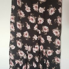 Długa spódnica w róże L (40)