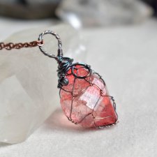 Red net - naszyjnik z kryształem w barwie czewieni