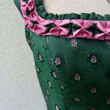 RECHENAUER* -  ( NOWA Z METKĄ) BAWARSKA SUKIENKA