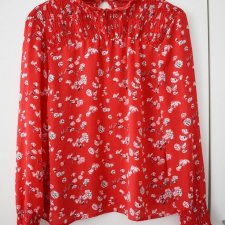 Damska czerwona szyfonowa bluzka długi rękaw w kwiaty