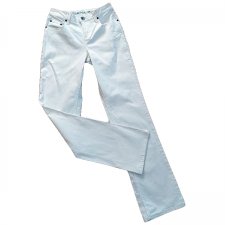 Nowe białe jeansy bootcut