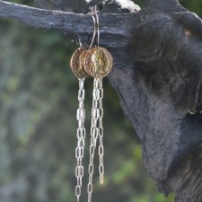 K09- KOLCZYKI Z MOSIĄDZU i stali chirurgicznej -monety z 3 łańcuszkami