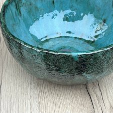 Ceramiczna umywalka z dekoracją
