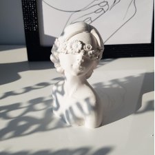 Figurka kobieta I white