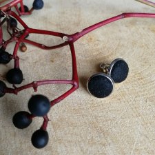 Czarne kropeczki