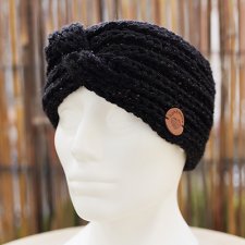 Opaska typu turban. Czarna z błyszczącą nicią