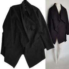 Czarny wiązany płaszcz na sezon przejściowy 36 S Hv145