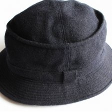Wełniany kapelusz vintage