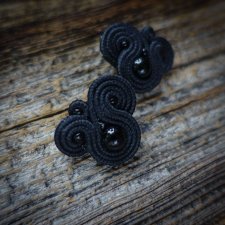 Małe czarne-  kolczyki Soutache