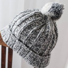 CZAPKA vintage pompon melanż szara