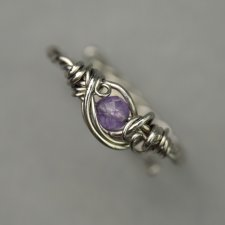 Pierścionek regulowany ametyst, wire wrapping, stal chirurgiczna