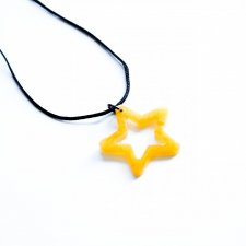 Wisiorek gwiazda z żywicy epoksydowej, kolor złoty gwiazdka