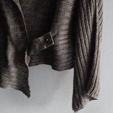 Crea concept sweter narzutka len dzianina