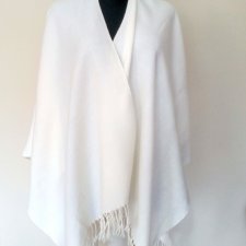 AKRYLOWE PONCHO
