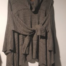 % Vera Wang designerski sweter