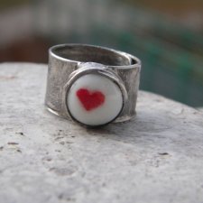 Roman Ancient Ring ;) czerwone serce