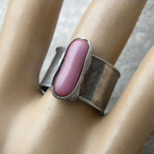 Matowy różowy pasek - pierścionek