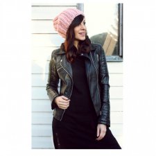 CZAPKA BEANIE Z WEŁNĄ PUDROWY RÓŻ