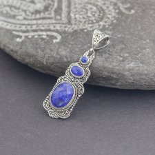 Srebrny wisiorek z lapisem lazuli